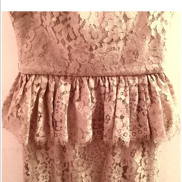 ROBERT RODRIGUEZ LACE PEPLUM DRESS CHAMPAGNE SZ 0 - Picture 6 of 8